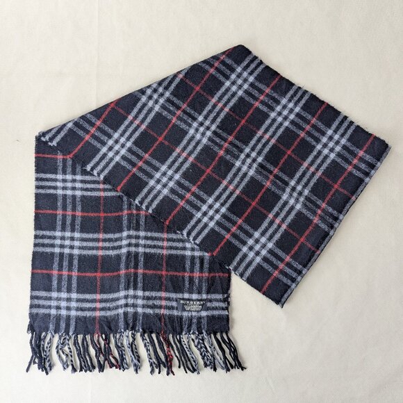 BURBERRY London Classic Nova Check Knit 100% Lambs Wool Fringe Black SCARF - Picture 1 of 6